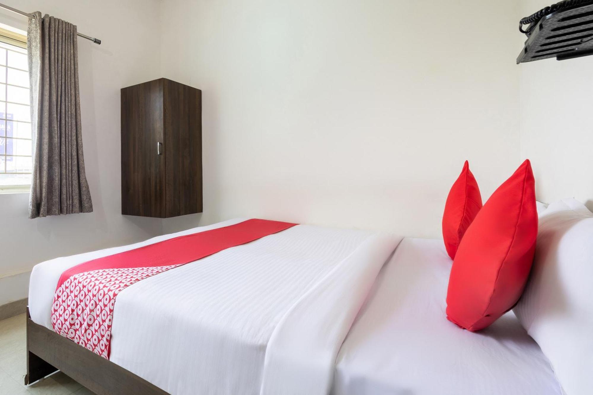 Oyo Splenor Inn Kammasandra Kültér fotó