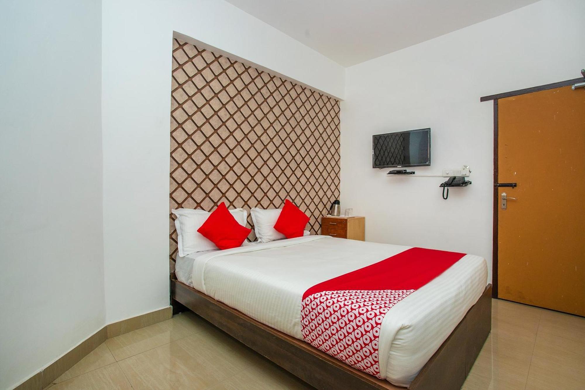 Oyo Splenor Inn Kammasandra Kültér fotó